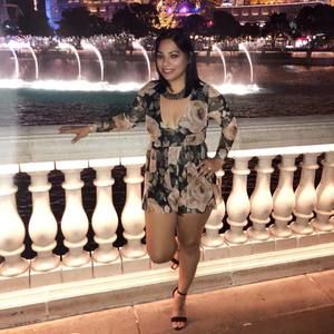 Meet your Posher, Rebecca